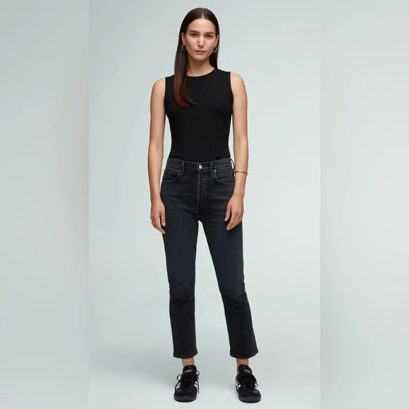 AGOLDE Riley High Rise Straight - Black - Size 23